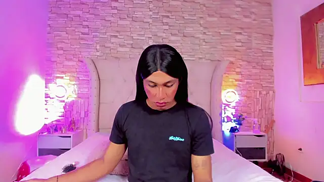 Lucia-sex online show from 4, 3, 2026