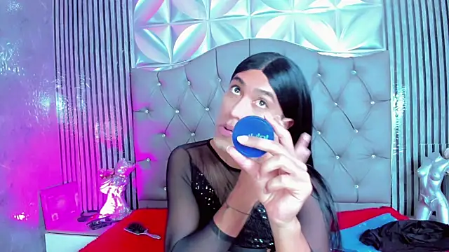 Lucia-sex online show from 19, 6, 2026