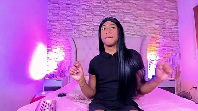 Lucia-sex online show from 7, 3, 2026