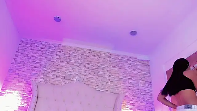 Lucia-sex online show from 19, 3, 2026