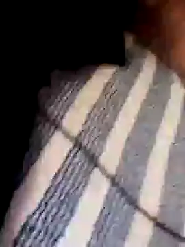 marronzinho23c online show from 30, 12, 2024