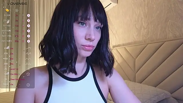 Alice Wonders online show from 7, 11, 2025