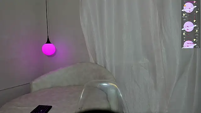 Snapshot of SofiaRousel chatting on 31, 10, 2025 SofiaRousel online show from 31, 10, 2025