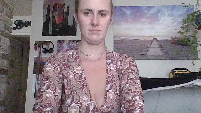 ClumsyLink online show from 22, 10, 2025