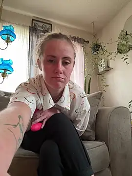 ClumsyLink online show from 29, 11, 2025