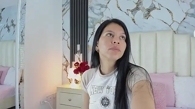 lulumars online show from 5, 3, 2025