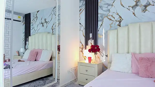 lulumars online show from 25, 2, 2025