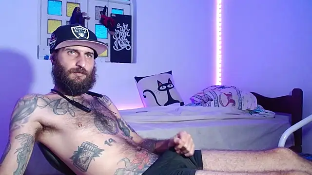 Tatted21xxx online show from 17, 10, 2025