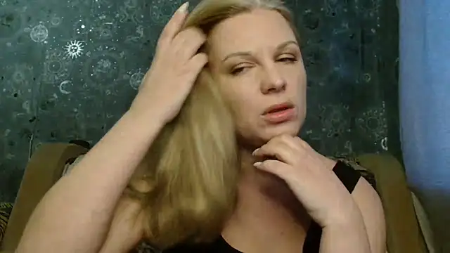 BlondeFox online show from 27, 11, 2025