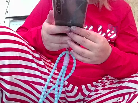 RealLittleRedRidingHood online show from 13, 11, 2025