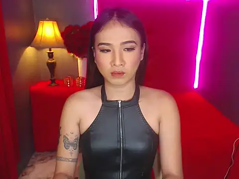 ErinSmith7inches TS online show from 8, 2, 2026