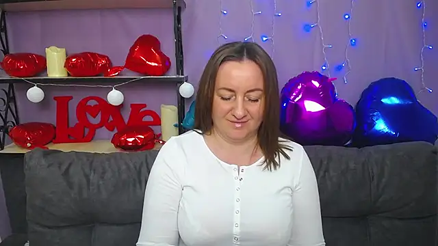 Abby Taylorr online show from 23, 2, 2025