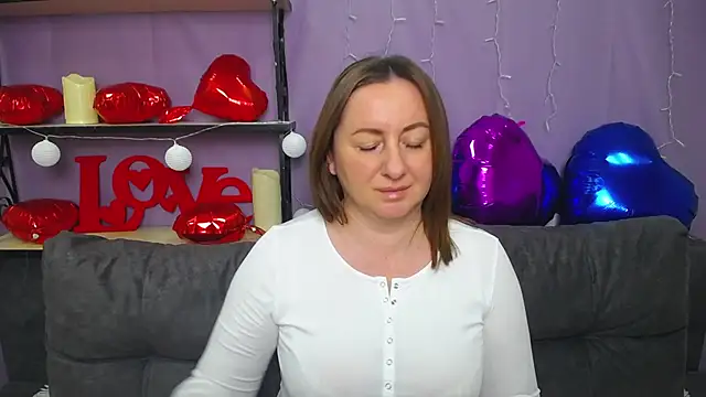 Abby Taylorr online show from 23, 2, 2025