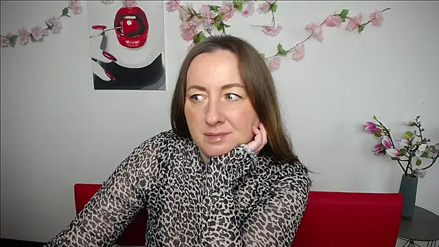 Abby Taylorr online show from 19, 11, 2025