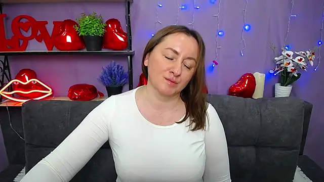 Abby Taylorr online show from 5, 3, 2025