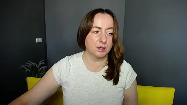 Abby Taylorr online show from 2, 11, 2025