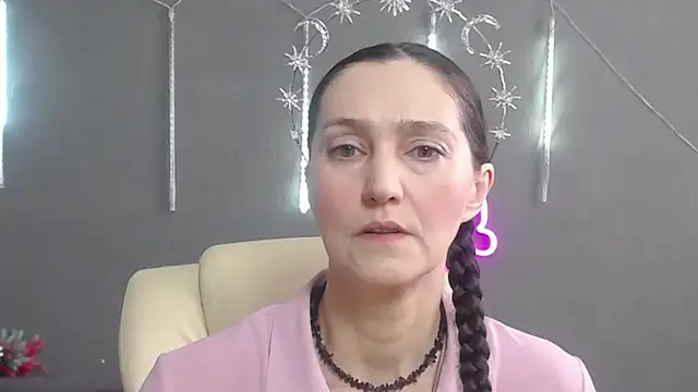 Snapshot of BlondyLeeBest chatting on 7, 5, 2026 BlondyLeeBest online show from 7, 5, 2026