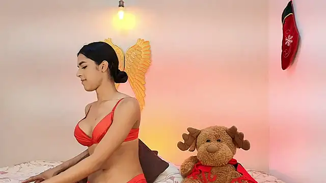 salome Collins 1 online show from 5, 12, 2025