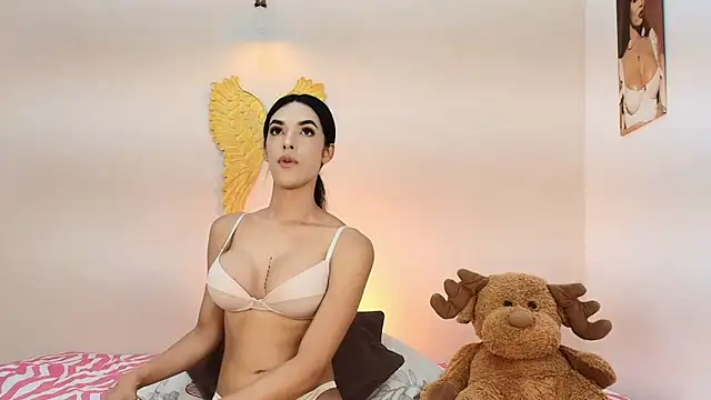 salome Collins 1 online show from 6, 11, 2025