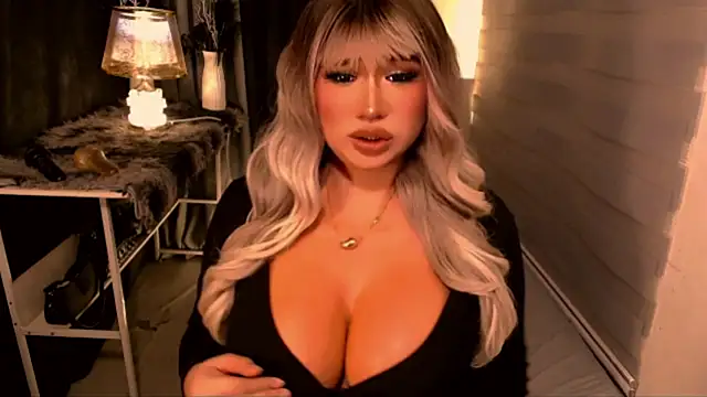 TsDominantCumloader online show from 3, 10, 2025