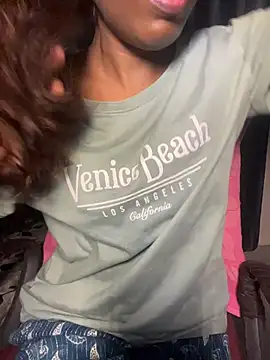 Indian-Squirt online show from 4, 8, 2026