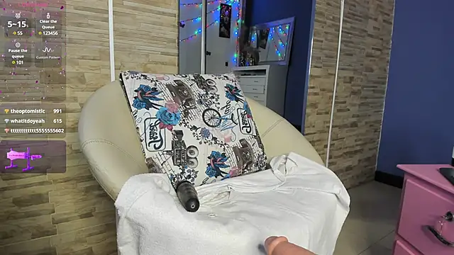 Lissa Brow online show from 5, 2, 2025