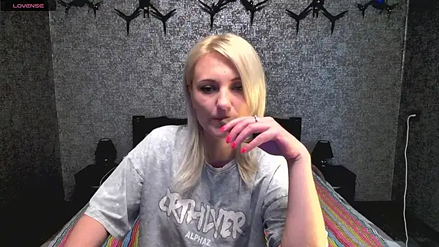 Snapshot of annagreeneyess chatting on 22, 5, 2026 annagreeneyess online show from 22, 5, 2026