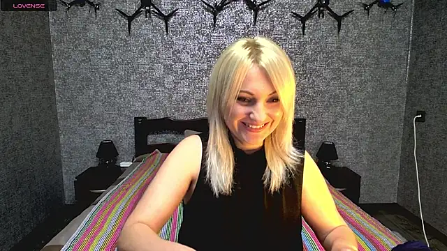 Snapshot of annagreeneyess chatting on 24, 5, 2026 annagreeneyess online show from 24, 5, 2026