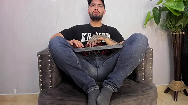 Snapshot of matteosantos chatting on 19, 3, 2025 matteosantos online show from 19, 3, 2025