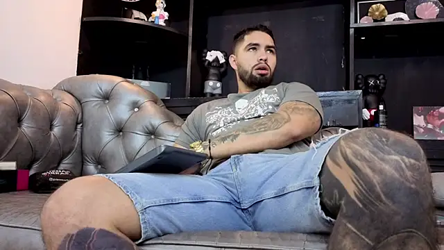 matteosantos online show from 4, 3, 2026