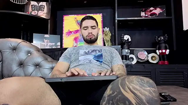 Snapshot of matteosantos chatting on 25, 9, 2025 matteosantos online show from 25, 9, 2025