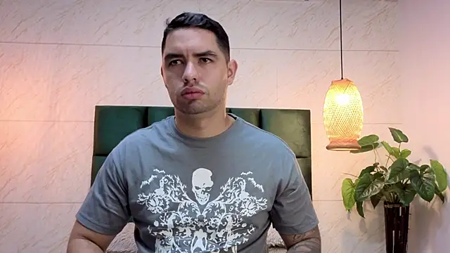 Snapshot of matteosantos chatting on 21, 10, 2025 matteosantos online show from 21, 10, 2025