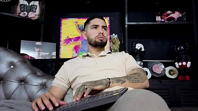 Snapshot of matteosantos chatting on 28, 9, 2025 matteosantos online show from 28, 9, 2025