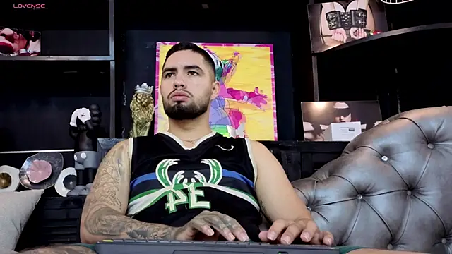 Snapshot of matteosantos chatting on 12, 9, 2025 matteosantos online show from 12, 9, 2025