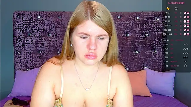 NoraBigAss online show from 20, 10, 2025