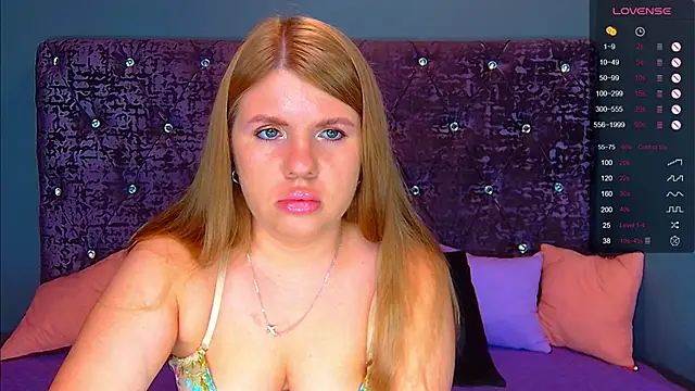 NoraBigAss online show from 12, 9, 2025