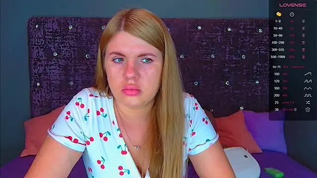 NoraBigAss online show from 26, 9, 2025