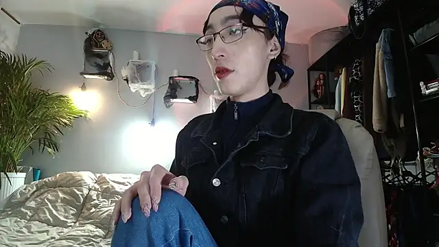 NicoleCortez online show from 20, 11, 2025