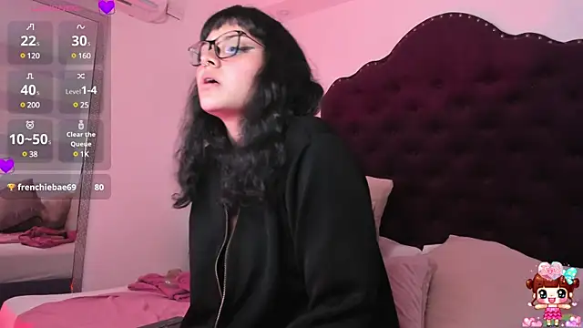 lucyycy online show from 24, 2, 2025