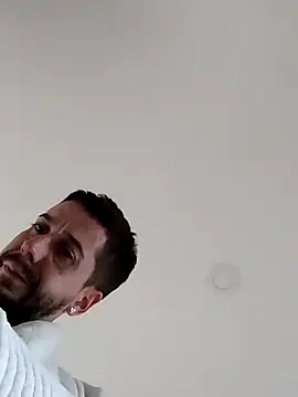 Snapshot of LoGaNfree88 chatting on 10, 3, 2025 LoGaNfree88 online show from 10, 3, 2025