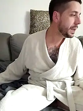 Snapshot of LoGaNfree88 chatting on 5, 3, 2025 LoGaNfree88 online show from 5, 3, 2025