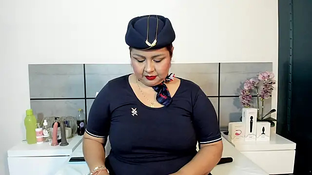 EmmaSmith2 online show from 24, 11, 2025