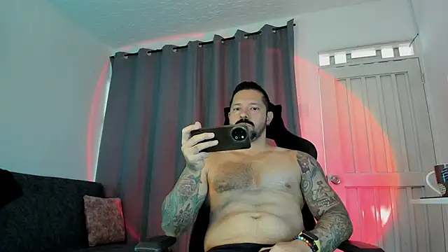 Pierre Vidal online show from 9, 11, 2025