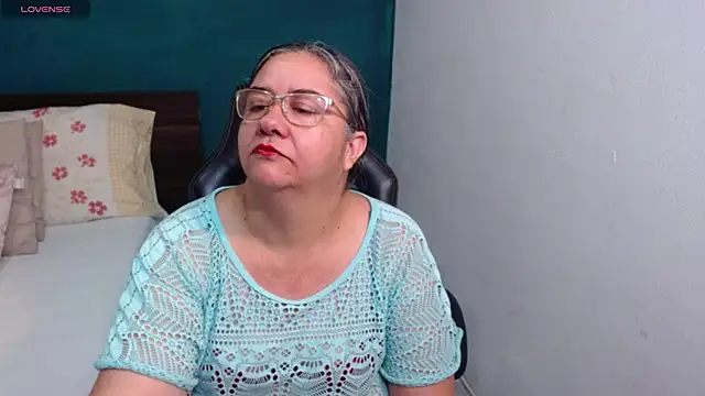 Snapshot of scaelettdubois chatting on 22, 2, 2026 scaelettdubois online show from 22, 2, 2026