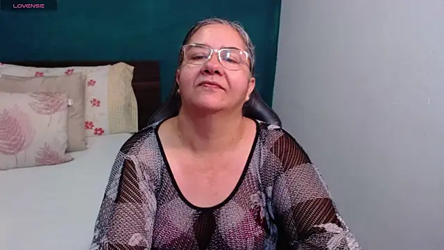 Snapshot of scaelettdubois chatting on 26, 2, 2026 scaelettdubois online show from 26, 2, 2026