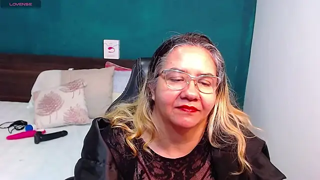 scaelettdubois online show from 27, 2, 2025