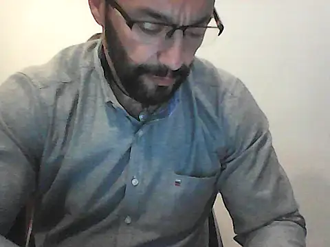 Kalel17073 online show from 10, 6, 2026