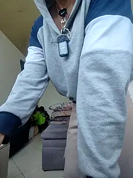 sexymarilyncolombia online show from 16, 4, 2026