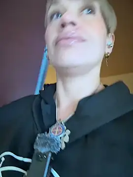 sexymarilyncolombia online show from 4, 4, 2026