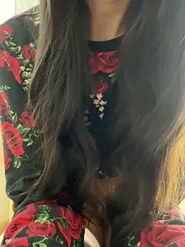 SHARONRodrig online show from 6, 10, 2025